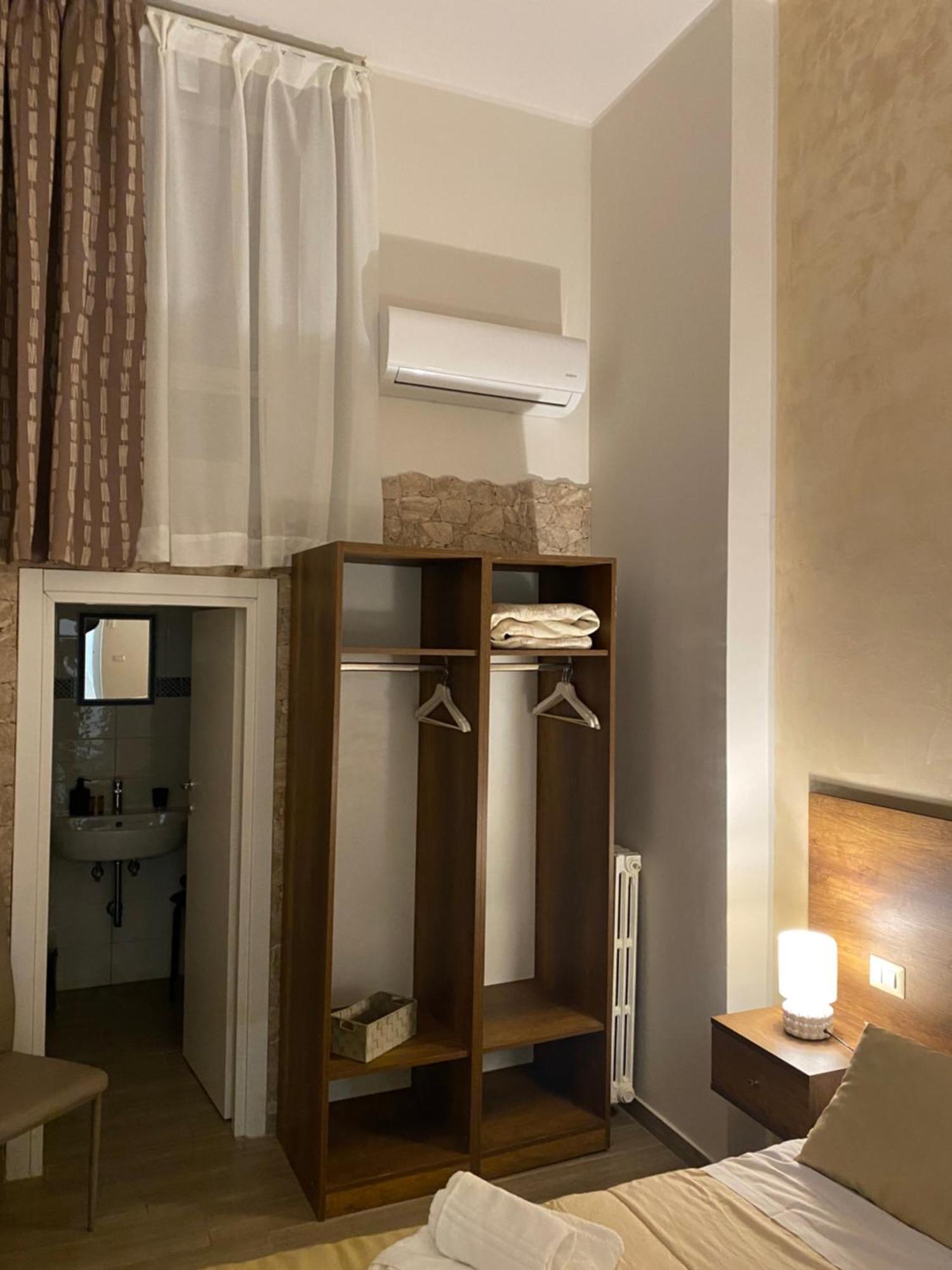 La Dimora Dei Borboni Bed & Breakfast Napoli Ngoại thất bức ảnh