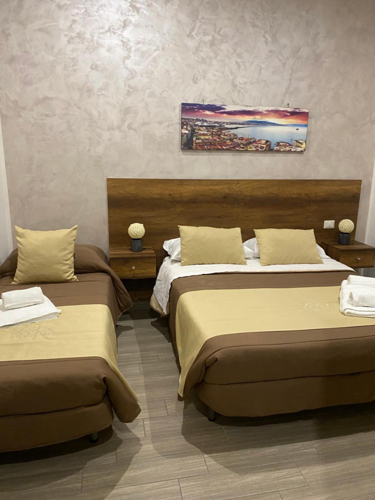 La Dimora Dei Borboni Bed & Breakfast Napoli Ngoại thất bức ảnh