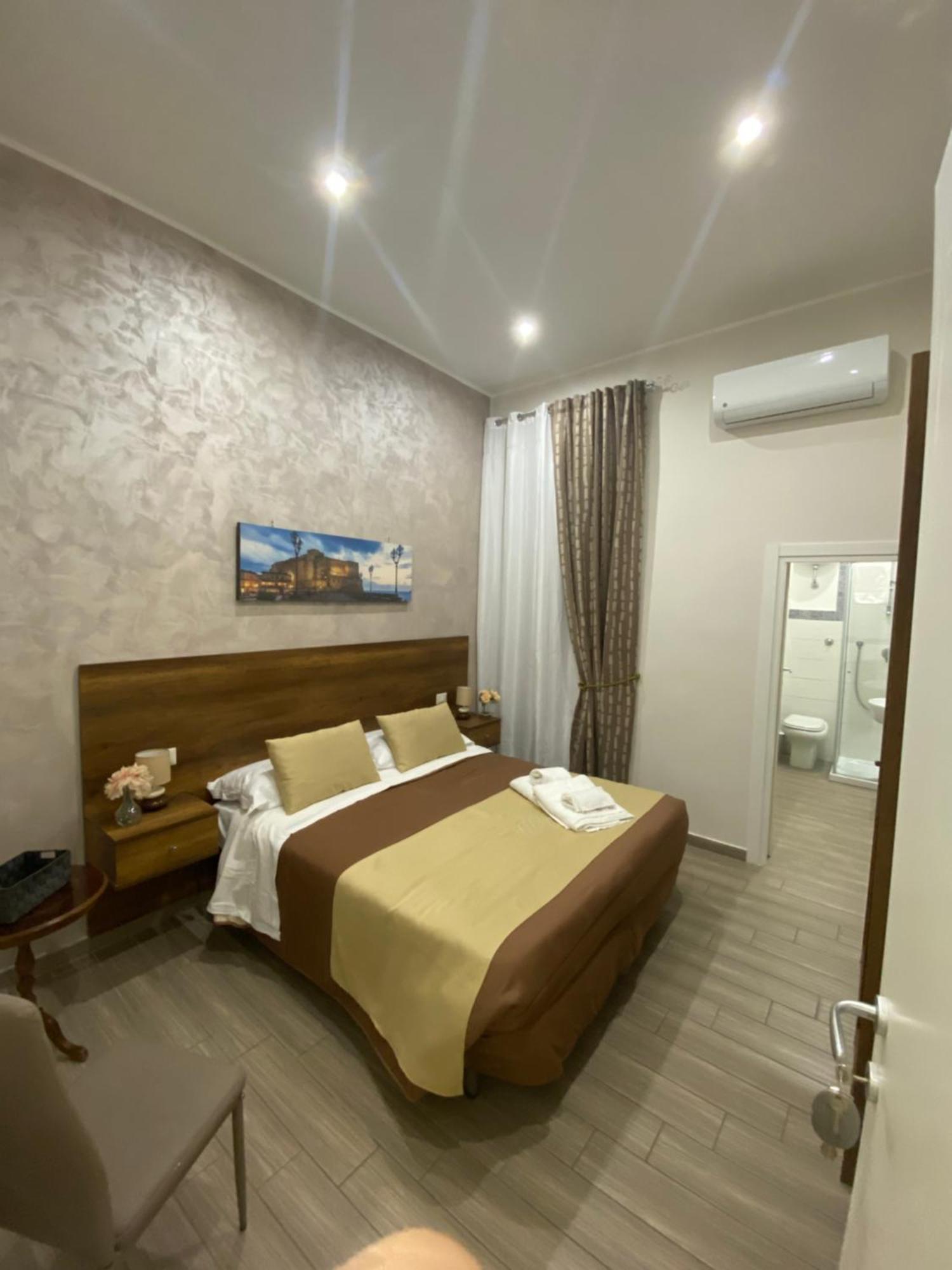 La Dimora Dei Borboni Bed & Breakfast Napoli Ngoại thất bức ảnh