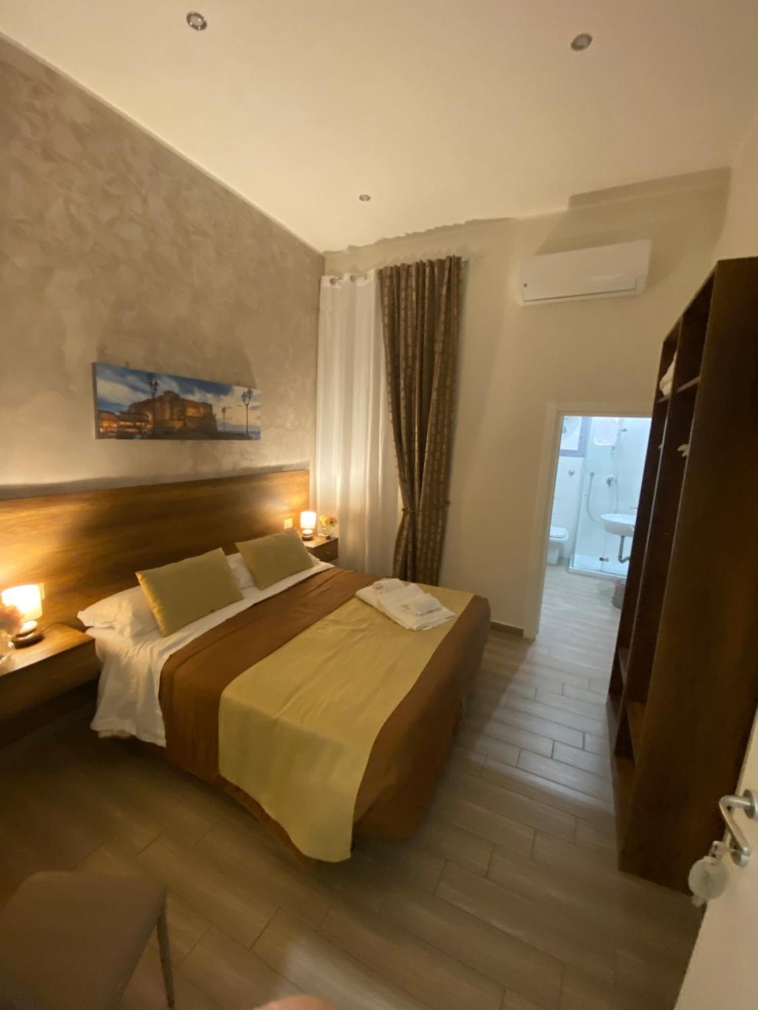 La Dimora Dei Borboni Bed & Breakfast Napoli Ngoại thất bức ảnh