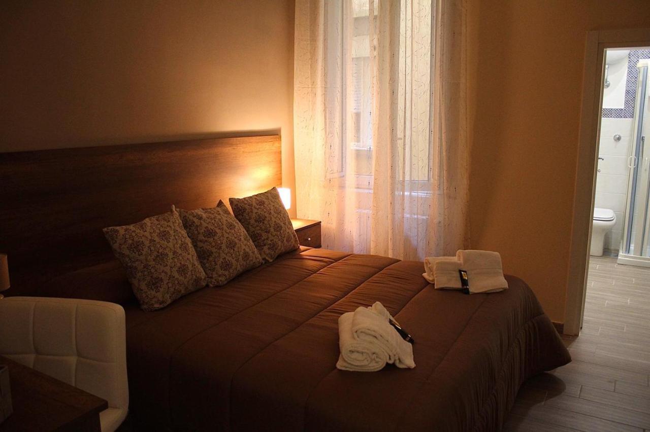 La Dimora Dei Borboni Bed & Breakfast Napoli Ngoại thất bức ảnh