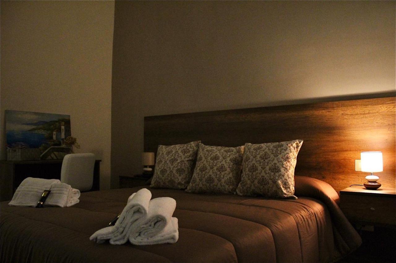La Dimora Dei Borboni Bed & Breakfast Napoli Ngoại thất bức ảnh