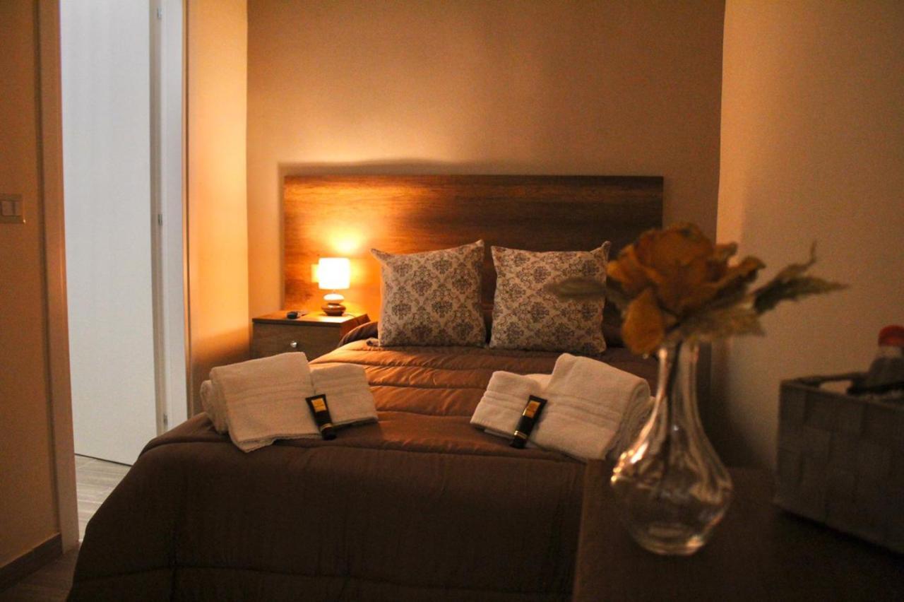 La Dimora Dei Borboni Bed & Breakfast Napoli Ngoại thất bức ảnh
